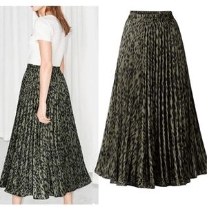 3 for $20 Sale!!!Animal Print Pleated Circle Skirt